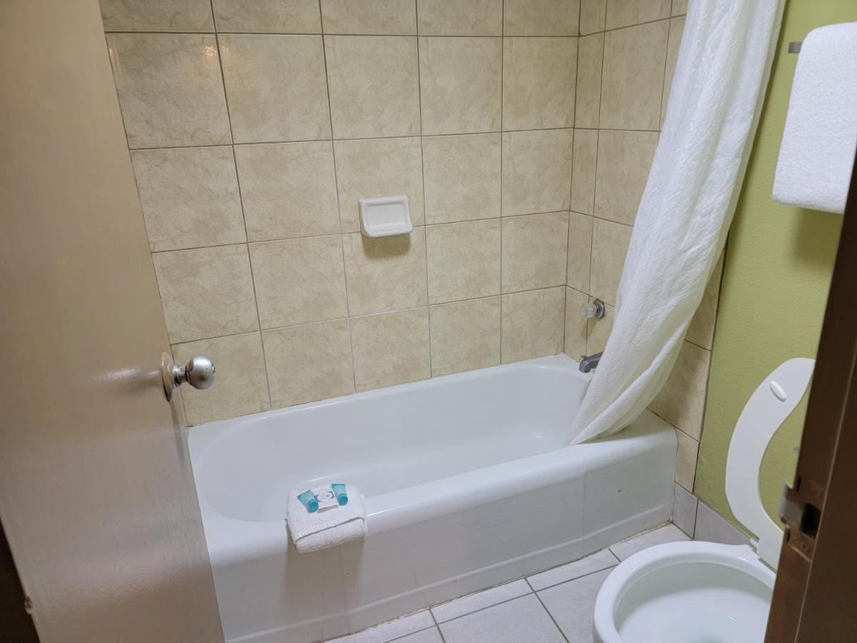 Studio 9 Inn & Suites Decatur Luaran gambar
